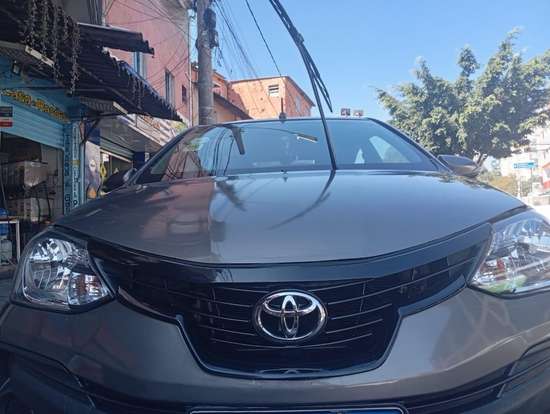 TOYOTA-ETIOS-2019