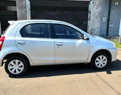 TOYOTA ETIOS 1.3 XS 16V FLEX 4P MANUAL TOYOTA ETIOS 1.3 XS 16V FLEX 4P MANUAL