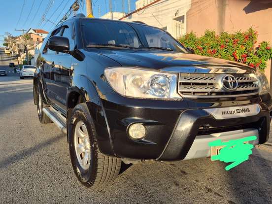 TOYOTA-HILUX SW4-2.7 SR 4X2 7 LUGARES 16V GASOLINA 4P AUTOMÁTICO TOYOTA-HILUX SW4-2009