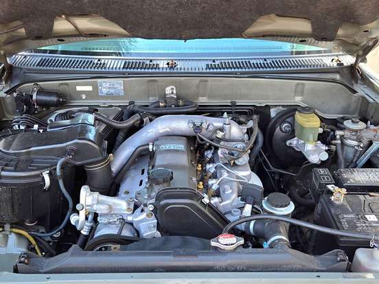 TOYOTA-HILUX SW4-3.0 4X4 8V TURBO DIESEL 4P MANUAL TOYOTA-HILUX SW4-2001