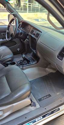 TOYOTA-HILUX SW4-2001