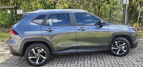 TOYOTA-YARIS CROSS-2026