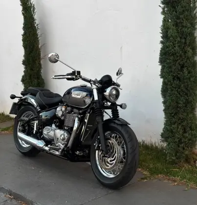 TRIUMPH BONNEVILLE SPEEDMASTER 