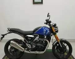 TRIUMPH SPEED 400 TRIUMPH SPEED 400