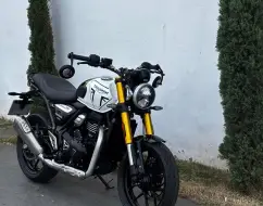 TRIUMPH SPEED 400 TRIUMPH SPEED 400