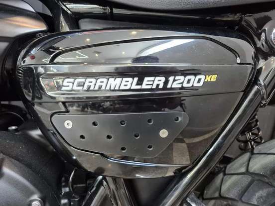 TRIUMPH-BONNEVILLE SCRAMBLER 1200 XE TRIUMPH-BONNEVILLE SCRAMBLER 1200 XE-2019