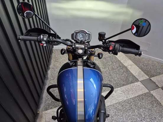 TRIUMPH-BONNEVILLE SCRAMBLER 1200 XE TRIUMPH-BONNEVILLE SCRAMBLER 1200 XE-2019