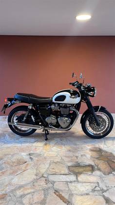 TRIUMPH BONNEVILLE T120 1200 