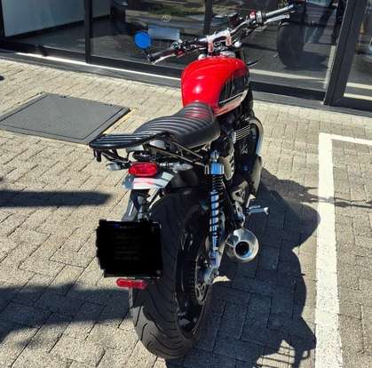 TRIUMPH-SPEED TWIN-2020