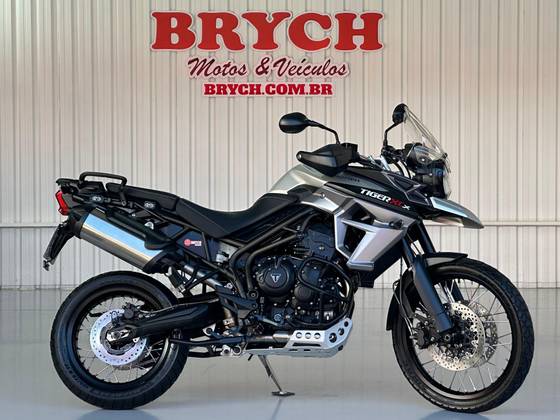 TRIUMPH TIGER 800 XCX 