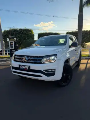 VOLKSWAGEN AMAROK 3.0 V6 TDI DIESEL HIGHLINE CD 4MOTION AUTOMÁTICO