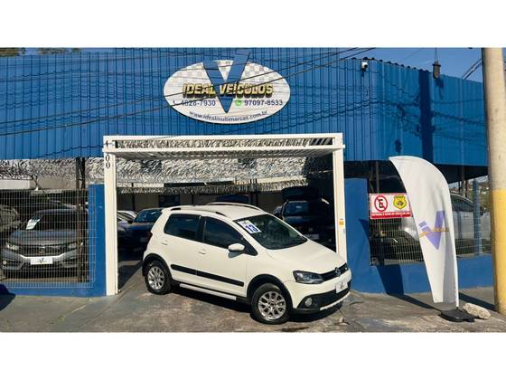VOLKSWAGEN CROSSFOX 1.6 MI FLEX 8V 4P MANUAL