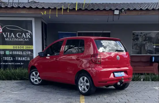 VOLKSWAGEN-FOX-2010