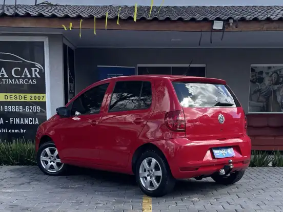 VOLKSWAGEN-FOX-1.0 MI TREND 8V FLEX 4P MANUAL VOLKSWAGEN-FOX-2010