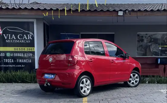VOLKSWAGEN-FOX-1.0 MI TREND 8V FLEX 4P MANUAL VOLKSWAGEN-FOX-2010