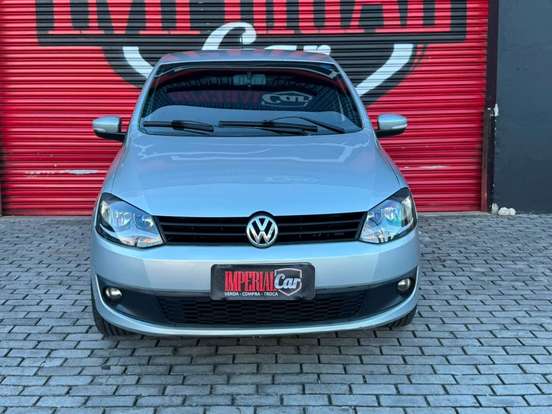 VOLKSWAGEN-FOX-2010