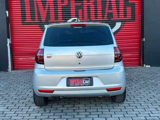 VOLKSWAGEN-FOX-2010