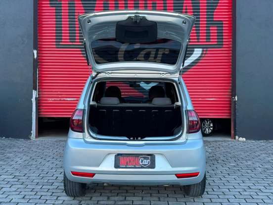 VOLKSWAGEN-FOX-1.0 MI 8V FLEX 4P MANUAL VOLKSWAGEN-FOX-2010