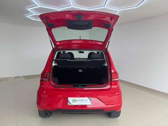 VOLKSWAGEN-FOX-2016
