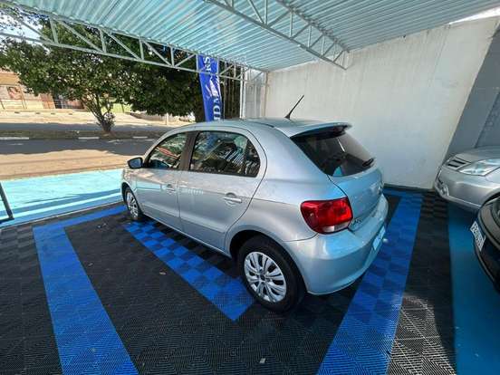 VOLKSWAGEN-GOL-2014
