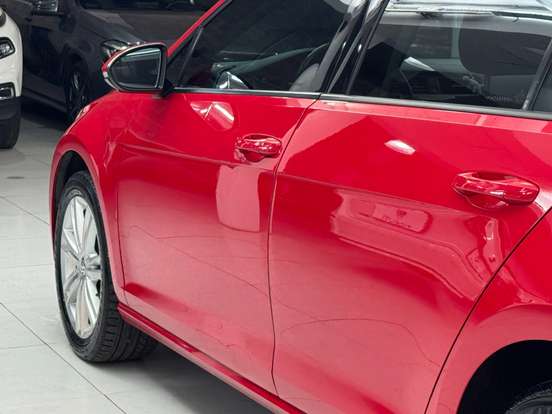 VOLKSWAGEN-GOLF-1.4 TSI COMFORTLINE 16V GASOLINA 4P AUTOMÁTICO VOLKSWAGEN-GOLF-2014