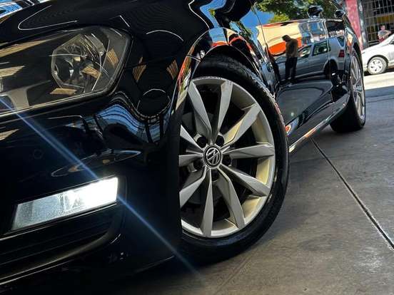 VOLKSWAGEN-GOLF-1.4 TSI VARIANT COMFORTLINE 16V GASOLINA 4P AUTOMÁTICO VOLKSWAGEN-GOLF-2015