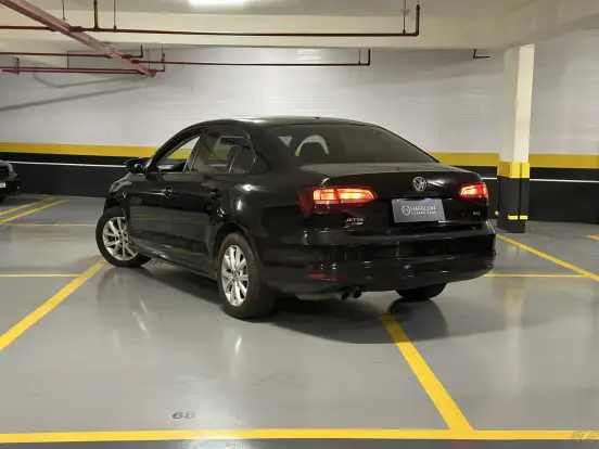 VOLKSWAGEN-JETTA-2016