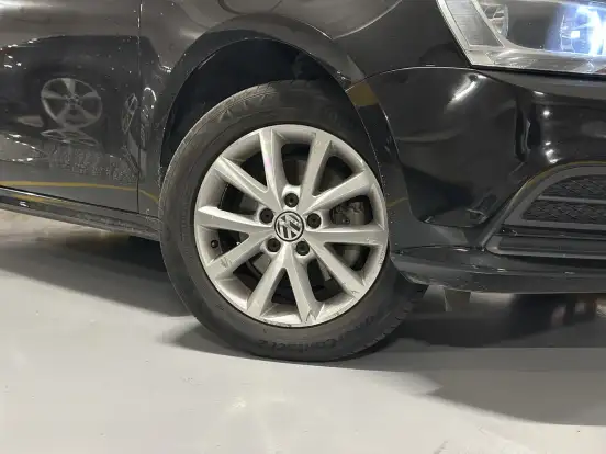 VOLKSWAGEN-JETTA-2016