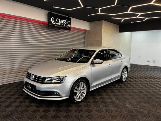 VOLKSWAGEN JETTA 2.0 TSI HIGHLINE 211CV GASOLINA 4P TIPTRONIC