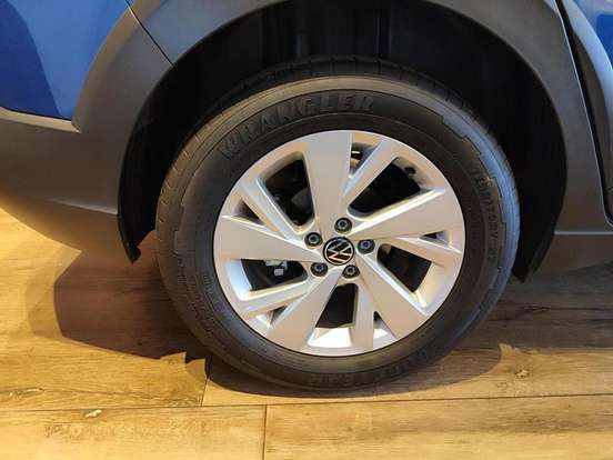 VOLKSWAGEN-NIVUS-1.0 200 TSI TOTAL FLEX COMFORTLINE AUTOMÁTICO VOLKSWAGEN-NIVUS-2022