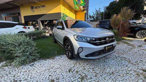 VOLKSWAGEN NIVUS 1.0 200 TSI TOTAL FLEX HIGHLINE AUTOMÁTICO