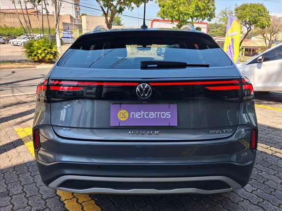 VOLKSWAGEN-NIVUS-1.0 200 TSI TOTAL FLEX HIGHLINE AUTOMÁTICO VOLKSWAGEN-NIVUS-2025