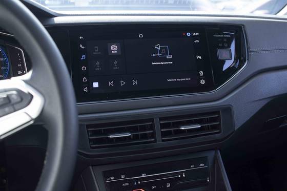 VOLKSWAGEN NIVUS 1.0 200 TSI TOTAL FLEX HIGHLINE AUTOMÁTICO