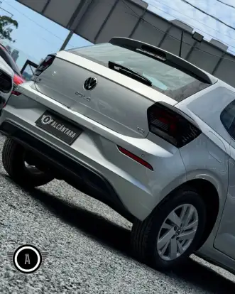 VOLKSWAGEN-POLO-2024