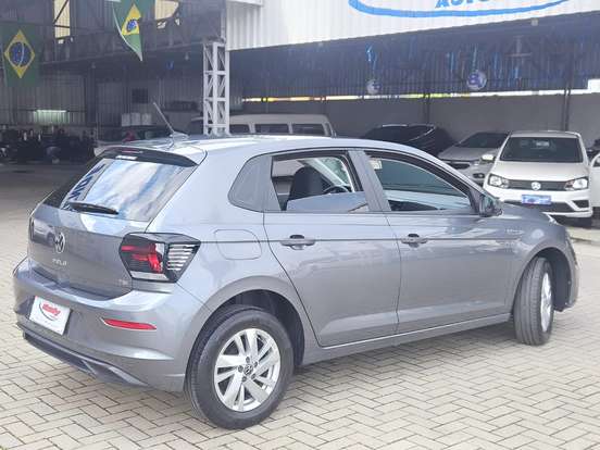VOLKSWAGEN-POLO-2024