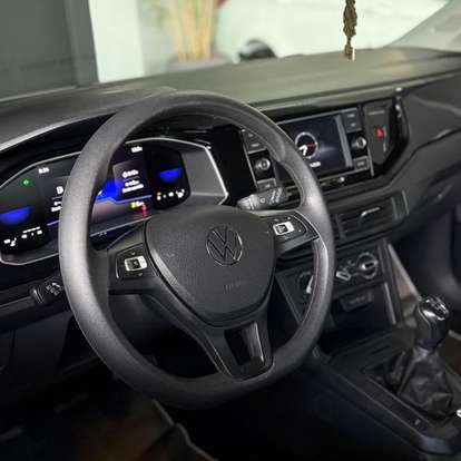 VOLKSWAGEN-POLO-2023