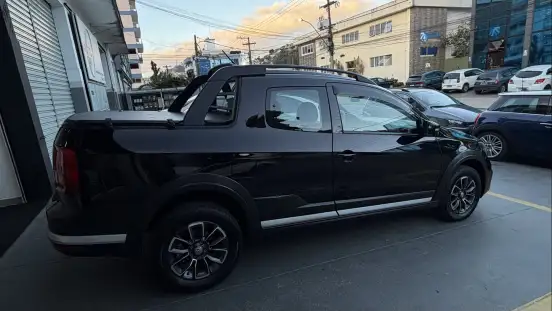 VOLKSWAGEN-SAVEIRO-2023
