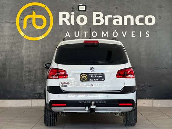 VOLKSWAGEN-SPACE CROSS-1.6 MI 8V FLEX 4P MANUAL VOLKSWAGEN-SPACE CROSS-2013
