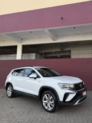VOLKSWAGEN TAOS 1.4 250 TSI TOTAL FLEX COMFORTLINE AUTOMÁTICO