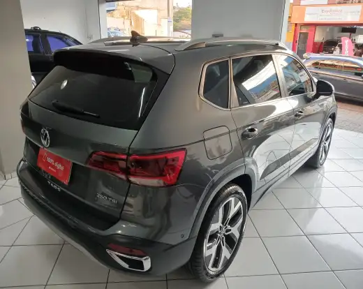 VOLKSWAGEN-TAOS-1.4 250 TSI TOTAL FLEX HIGHLINE AUTOMÁTICO VOLKSWAGEN-TAOS-2025
