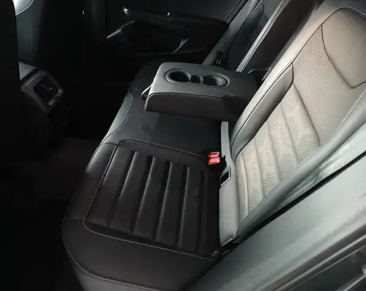 VOLKSWAGEN-TAOS-2025