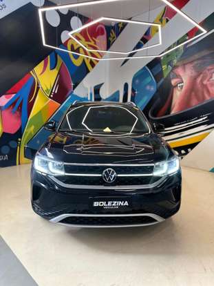 VOLKSWAGEN-TAOS-2023