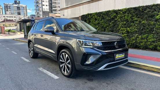VOLKSWAGEN-TAOS-2025