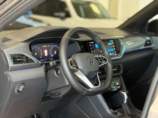 VOLKSWAGEN-TAOS-1.4 250 TSI TOTAL FLEX HIGHLINE AUTOMÁTICO VOLKSWAGEN-TAOS-2024