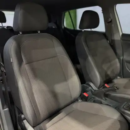 VOLKSWAGEN-T-CROSS-2023