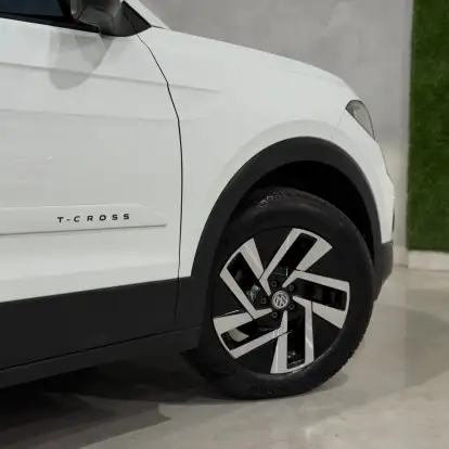 VOLKSWAGEN-T-CROSS-2023