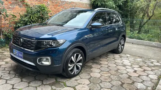 VOLKSWAGEN T-CROSS 1.4 250 TSI TOTAL FLEX HIGHLINE AUTOMÁTICO