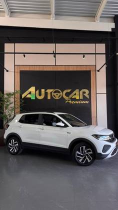 VOLKSWAGEN T-CROSS 1.0 200 TSI TOTAL FLEX COMFORTLINE AUTOMÁTICO