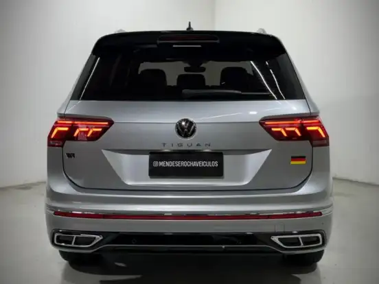 VOLKSWAGEN-TIGUAN-2.0 300 TSI GASOLINA ALLSPACE R-LINE AUTOMÁTICO VOLKSWAGEN-TIGUAN-2023