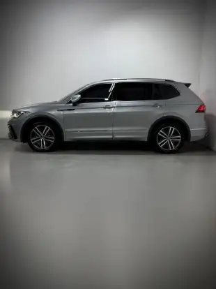 VOLKSWAGEN-TIGUAN-2023